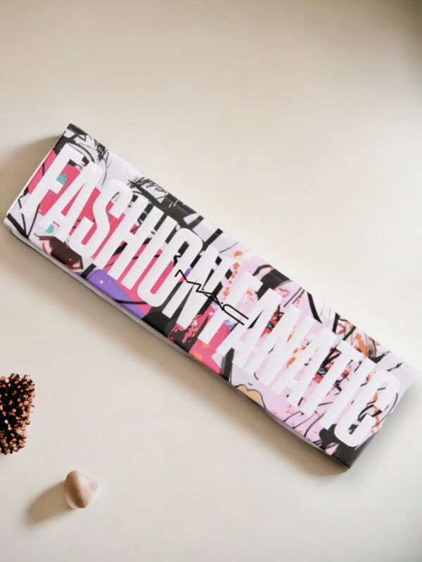 Fashion Fanatic MAC Eyeshadow