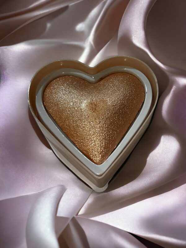 Bronzer Heart Eyeshadow Highlighter - Image 5