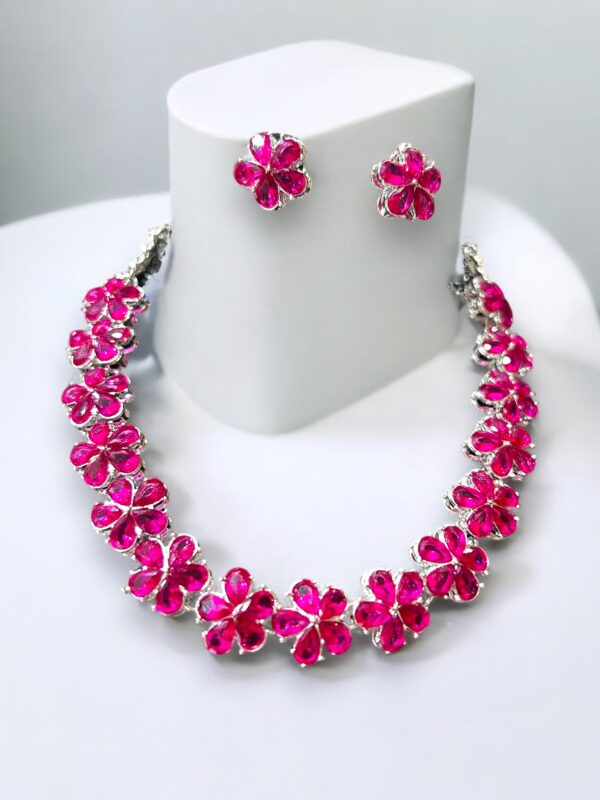 Flower Neckcace